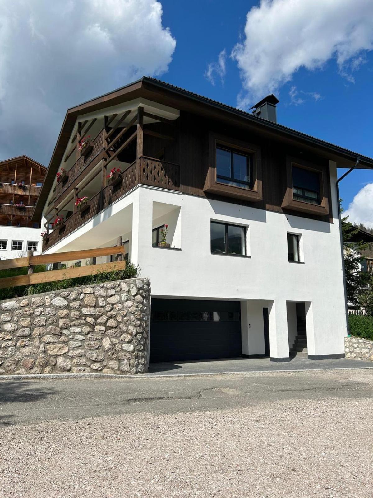 Ciasa Valiares Apartamento San Vigilio Di Marebbe Exterior foto